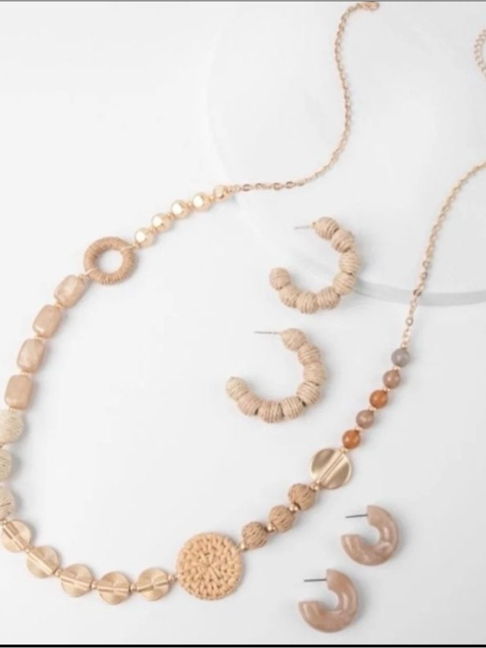 Plunder Design Beige Natural Fiber & Bead Necklace and Earring Set